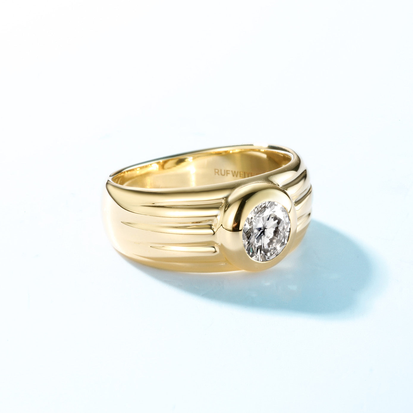 Sample Sale I Solid Bold Solitaire