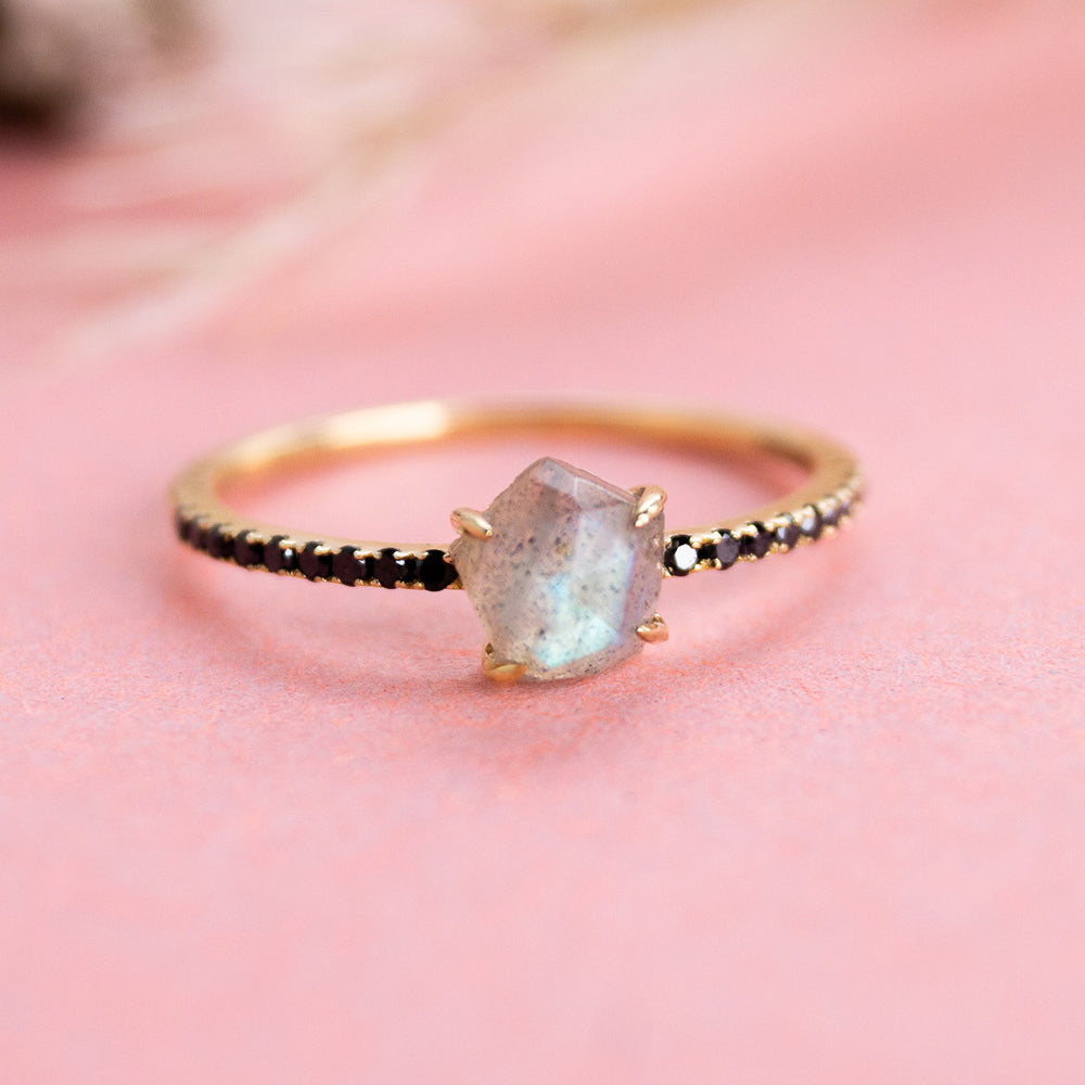 Irregular Diamond Barock