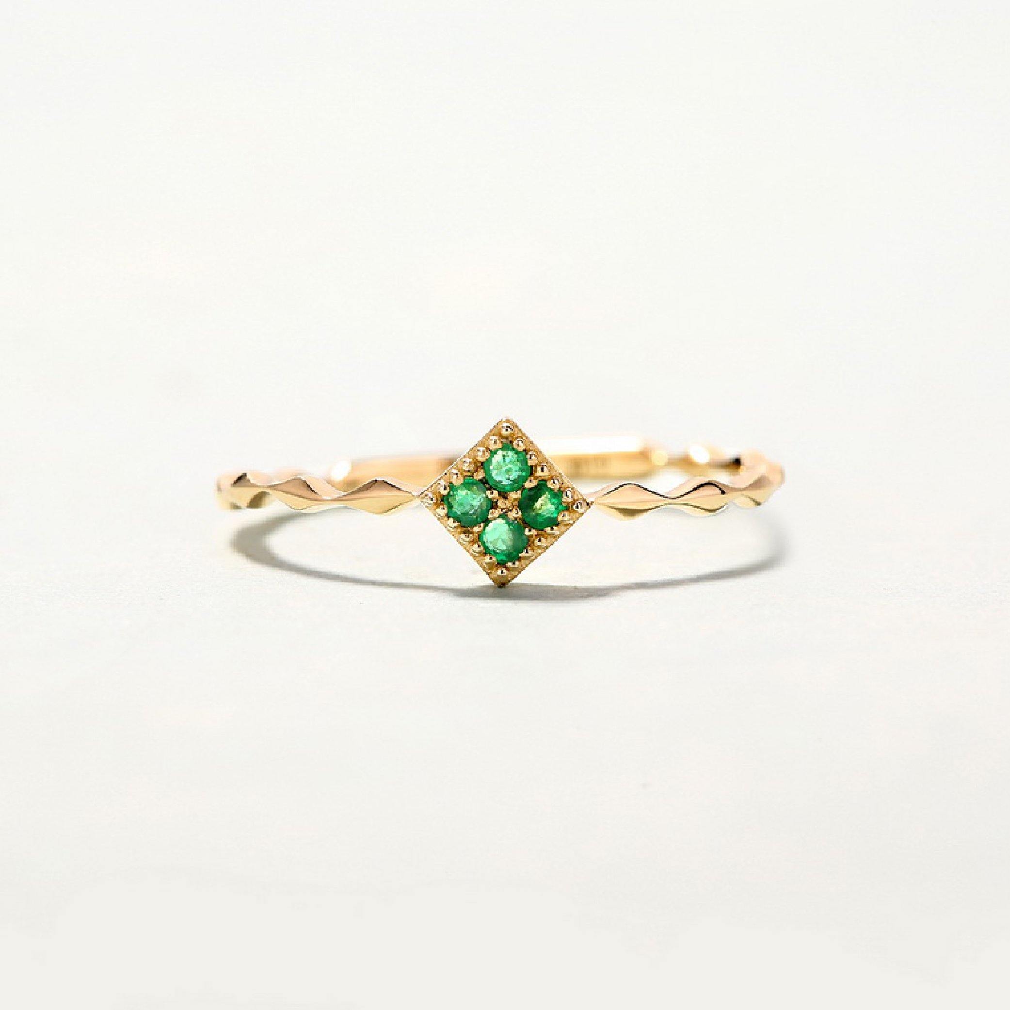 Emerald Square 18K - Rufweite Switzerland
