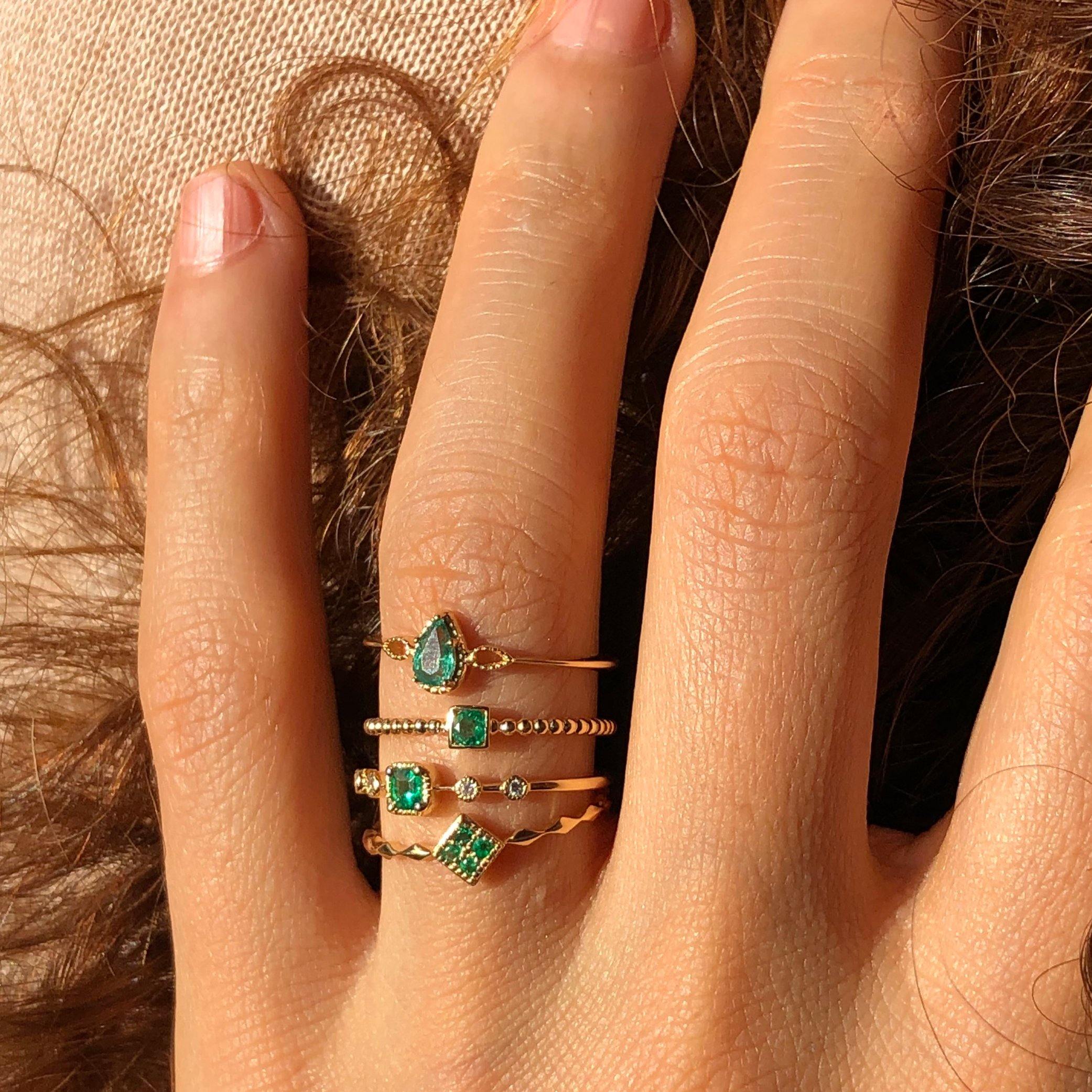 Emerald Drop Ring - Rufweite Switzerland