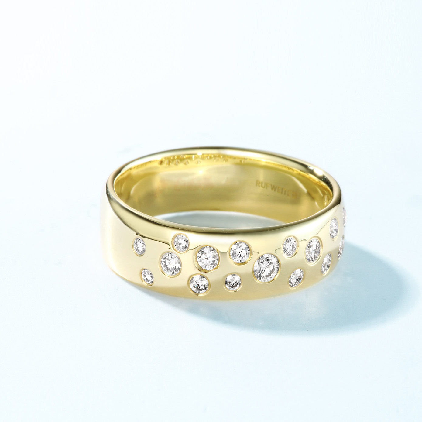 Sample Sale I Curvy 19 Solid Diamond