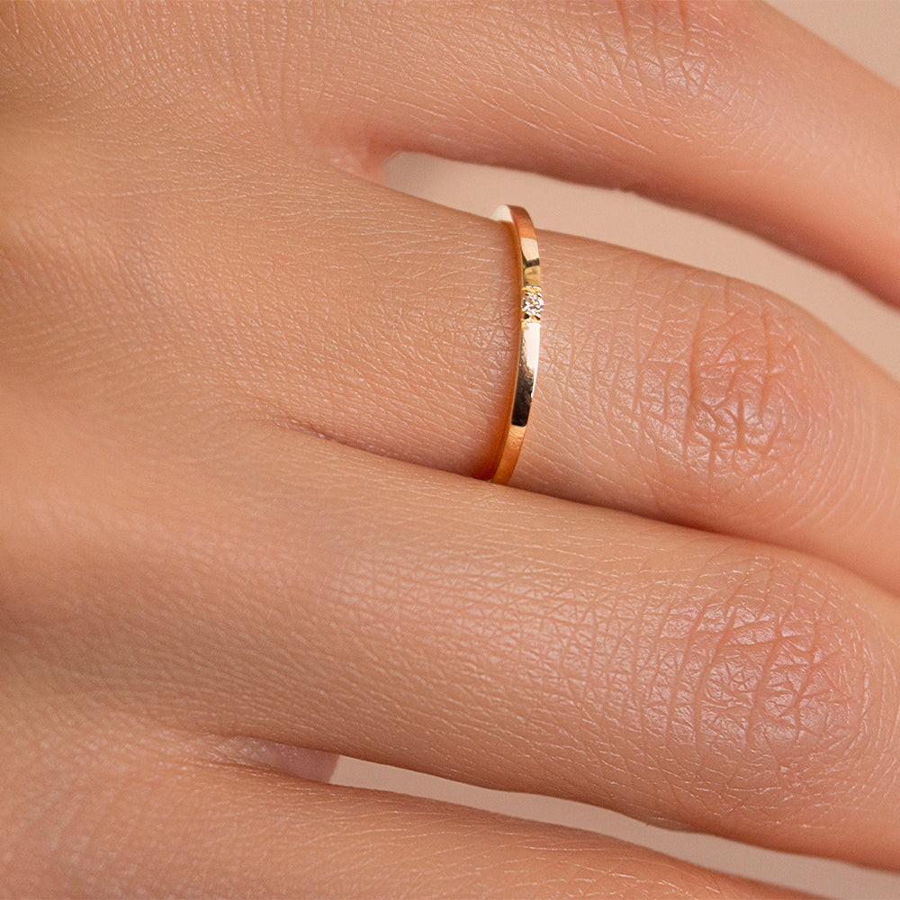 Classic Diamond Ring 18k