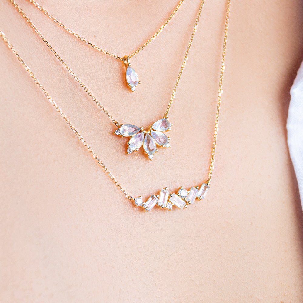 Irregular Baguette Chain